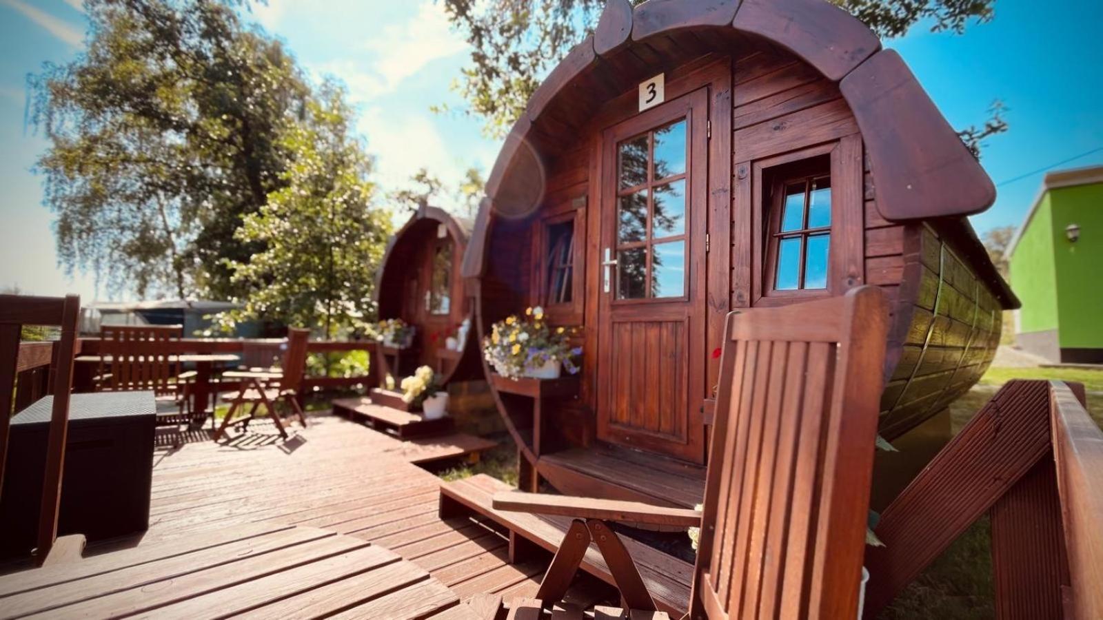 Campingfass Mit Panoramaterrasse Langenbernsdorf Luaran gambar